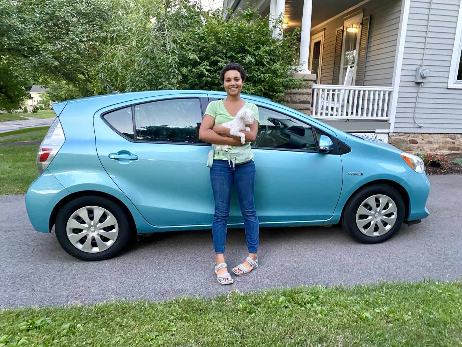 car-pal-team-negotiating-for-client